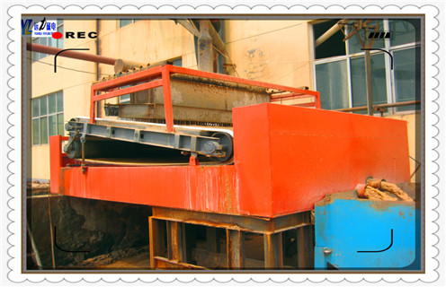 平板磁選機(jī)，福建平板磁選機(jī)怎么樣_皮帶老跑偏的磁筒更換工作原理_福建平板磁選機(jī)怎么樣及執(zhí)行標(biāo)準(zhǔn) 